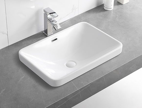 Ceramic bathroom surface