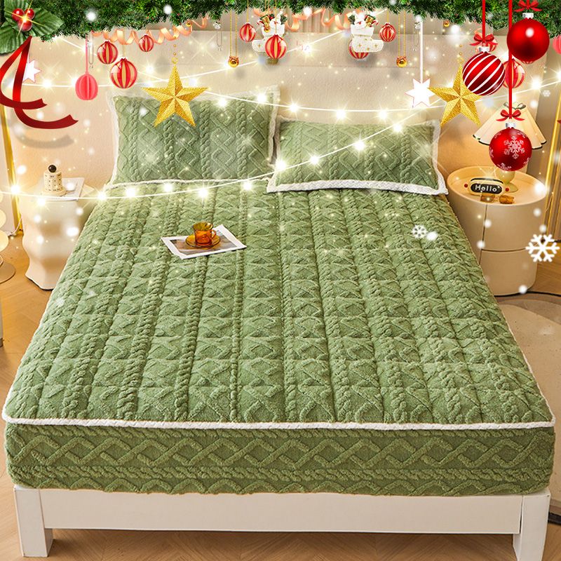 🛏️WARM FITTED BED SHEET - Brushed Flannel & Deep Pocket (Up to 40cm), Non-Slip Corners for All-Season Comfort