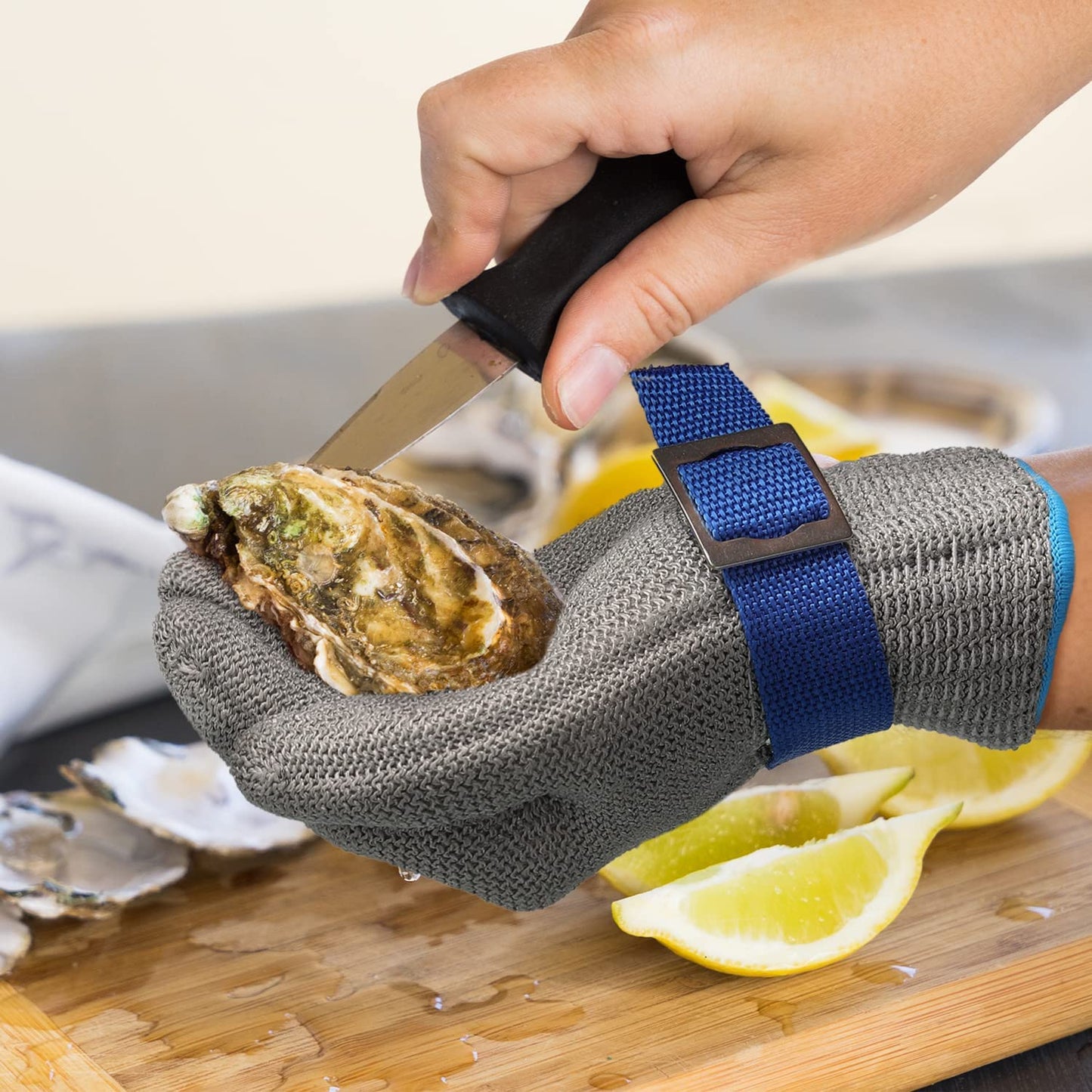 🧤 50% OFF NOW! 🥩 Stainless Steel Mesh Glove – Highest A9 cut level – Perfect for butchers & chefs – no more knife accidents! 🔪🚫