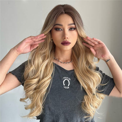 💇Gorgeous Fluffy Long Curly Wig – Natural, Comfortable & Adjustable!