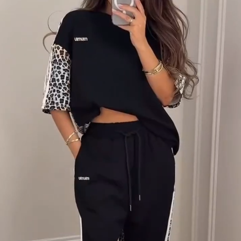 🌺2025 New Arrive - 50% OFF🌺Leopard Print Patchwork Sweatshirt