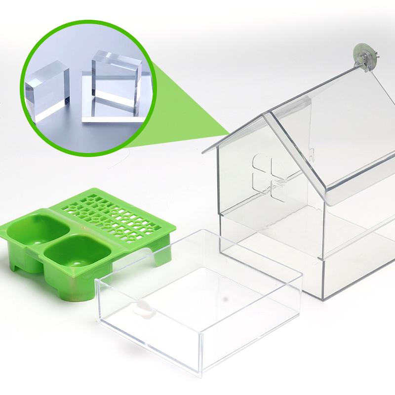 Pull-Out External Parrot Feeder