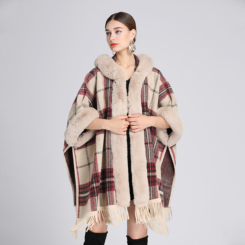 🔥✨Christmas Offer: 50% Off-Faux rabbit fur collar hooded cape