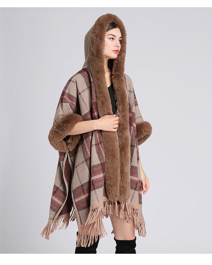 🔥✨Christmas Offer: 50% Off-Faux rabbit fur collar hooded cape