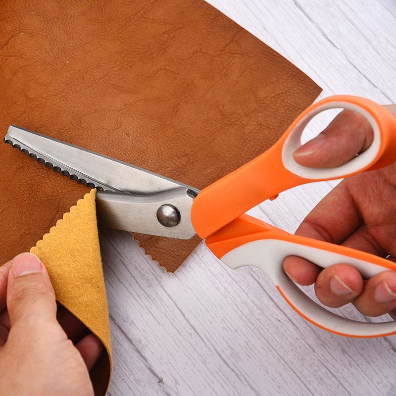 ✂️Multipurpose Pinking Shears Serrated Scissors
