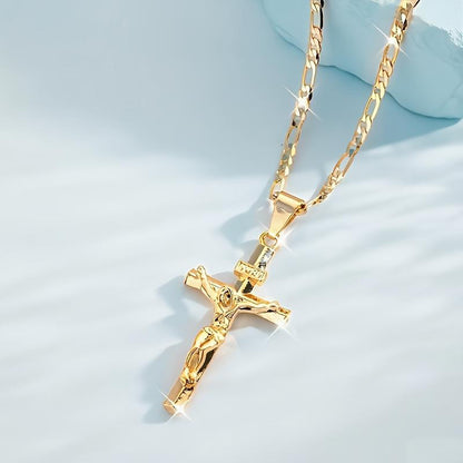 ✨ Gold Crucifix Necklace – Detailed INRI Motif, Adjustable Figaro Chain & Hypoallergenic Finish 💛