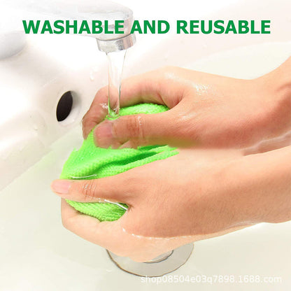 Extendable Windshield Cleaning Tool – 180° Rotating Head Car Window Cleaner with Non-Slip Grip & 4 Reusable Washable Microfiber Pads, Streak-Free Interior Glass Cleaning Kit
