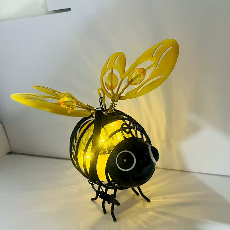 🌞🌜Hanging Solar Bee Light – Warm Amber Glow, Flicker-Free, Perfect for Garden Parties, Camping, or Kids’ Rooms – Spread Joy Day and Night